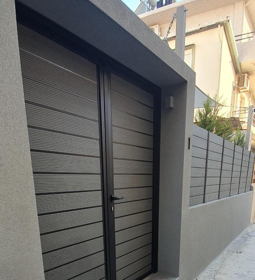 Damona 2br Luxury With Garden - κοντά στο κέντρο Villa